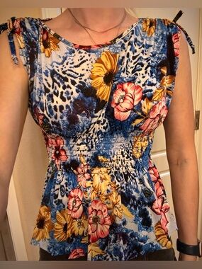 Y2K Smocked Floral Babydoll Tank Top Shirt Blouse M